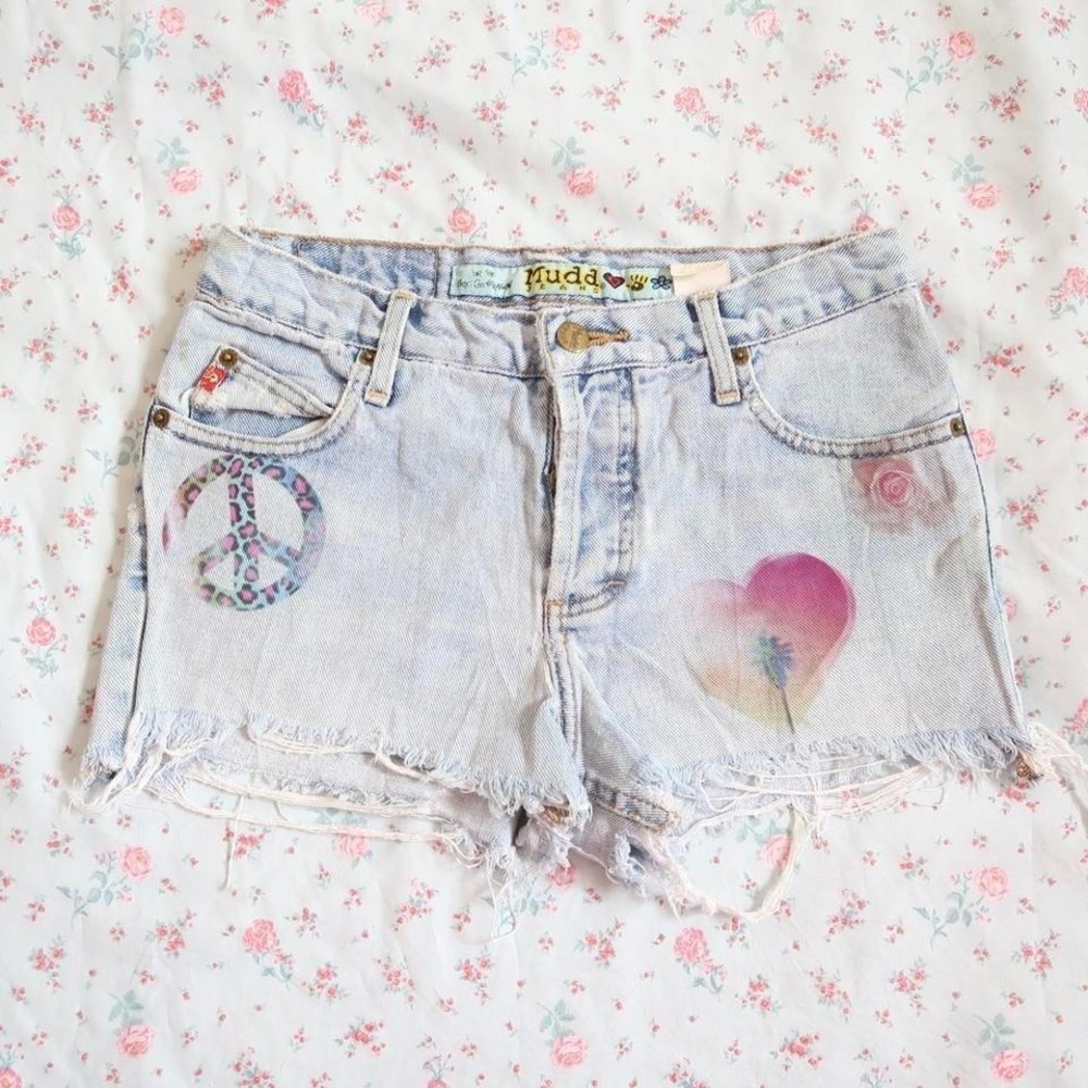 mudd custom peace sign heart denim shorts y2k low rise retro